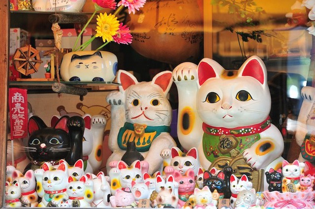 Maneki-neko: Tượng mèo may mắn nổi tiếng của Nhật Bản và câu chuyện ít người biết về nguồn gốc ra đời - Ảnh 9.