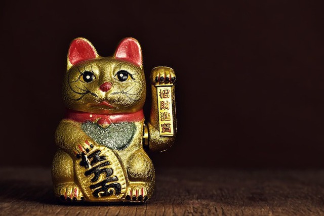 Maneki-neko: Tượng mèo may mắn nổi tiếng của Nhật Bản và câu chuyện ít người biết về nguồn gốc ra đời - Ảnh 3.