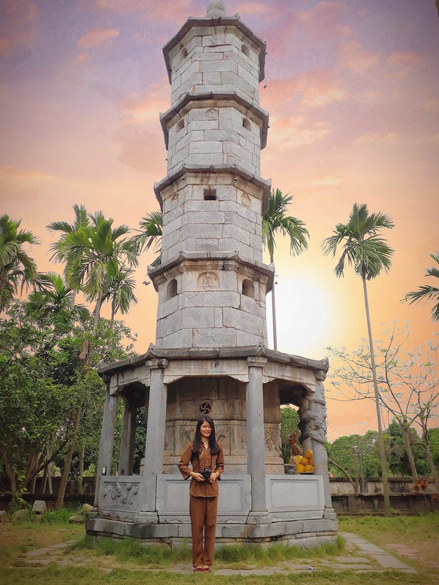 Visiting Bac Ninh on the first day of the year, where the clear Jade Well is visited by many young people - Photo 14.