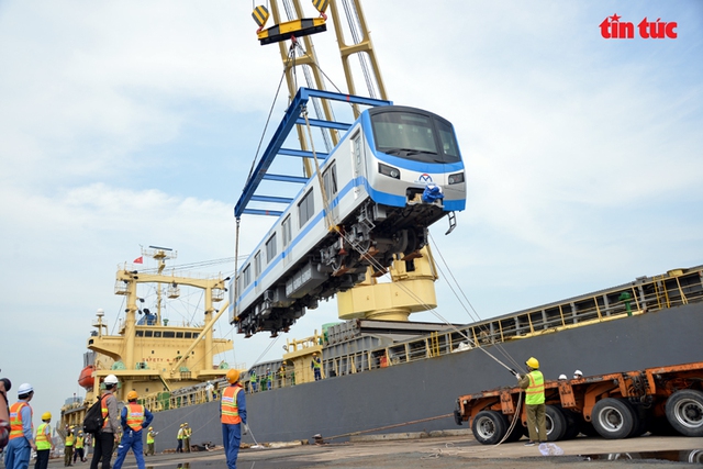 Ngắm tuyến Metro Bến Thành - Suối Tiên sắp đưa vào hoạt động - Ảnh 8.