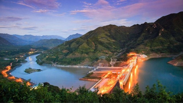 Duyệt khu du lịch nghỉ dưỡng cao cấp tại hồ thuỷ điện Sơn La, dự kiến thu gần 7.000 tỷ đồng - Ảnh 1.