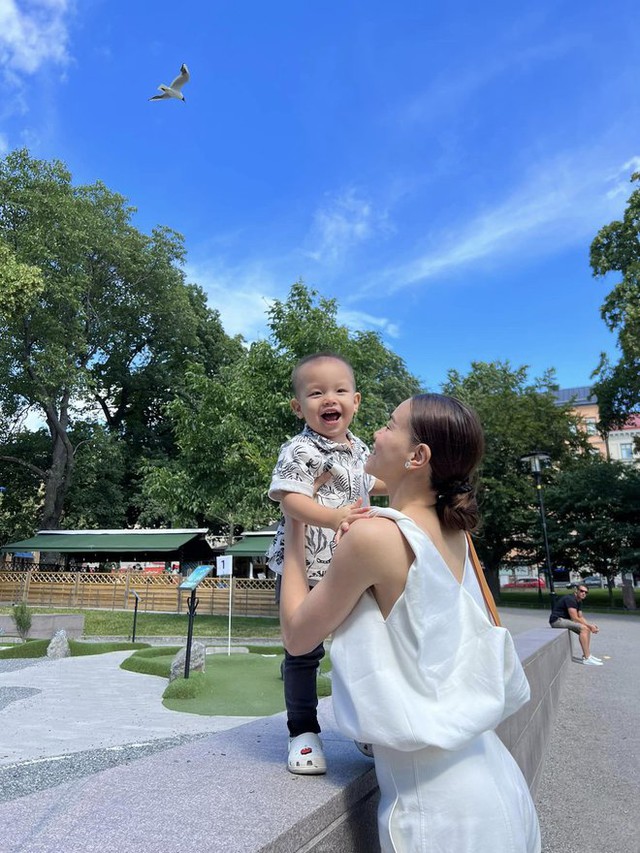 Các hot mom của showbiz Việt đều làm điều này cho con ngay từ khi còn nhỏ: Giúp bé phát triển toàn diện, lưu giữ ký ức tuổi thơ - Ảnh 6.