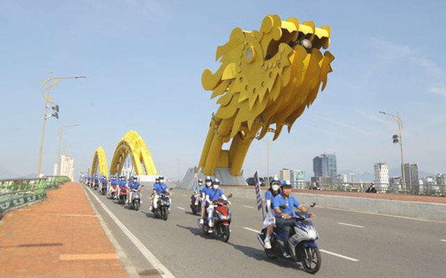 Cầu Rồng, một biểu tượng phát triển của thành phố Đà Nẵng - Ảnh: V.P.T.