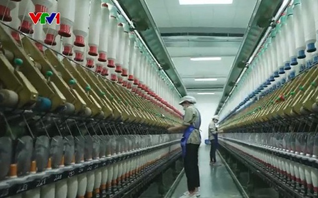 Từng khâu chủ động xanh hoá sẽ khiến vòng sản xuất xanh trong ngành dệt may dần khép kín.