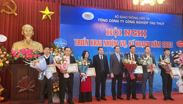 Tổng Công ty Công nghiệp tàu thủy tích tiền để trả nợ - Ảnh 1.