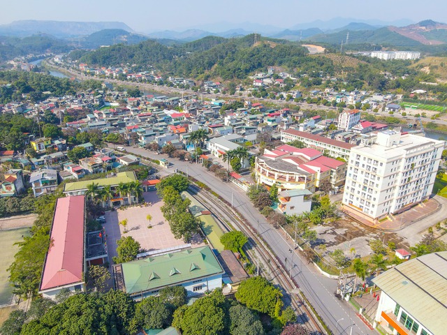 Phường rộng nhất Việt Nam, gấp 22 lần quận Hoàn Kiếm - Ảnh 2.