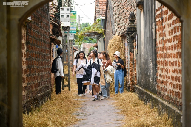 Ngôi làng cổ độc nhất vô nhị ở miền Bắc ngày càng vắng bóng khách du lịch - Ảnh 16.