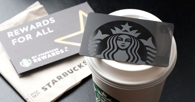 Đang sở hữu ngân hàng bí mật nhờ tiền gửi vào thẻ thành viên, tại sao Starbucks chấp nhận thanh toán bằng MoMo, ZaloPay tại Việt Nam? - Ảnh 2.