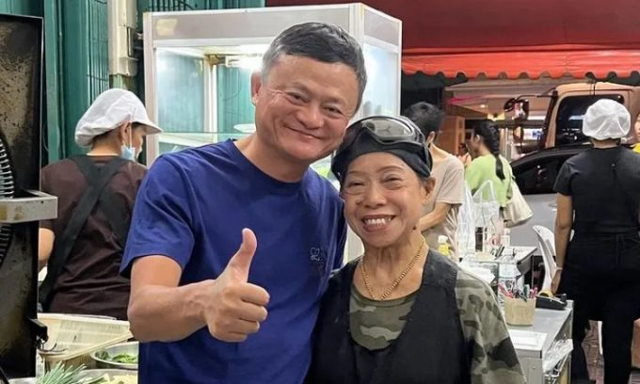 Jack Ma bất ngờ tung ảnh check-in ở Thái Lan, ông trùm công nghệ Trung Quốc bắt đầu tái xuất? - Ảnh 1.
