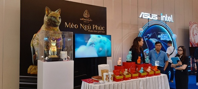 Mèo phong thủy dát vàng 165 triệu/con - Ảnh 3.