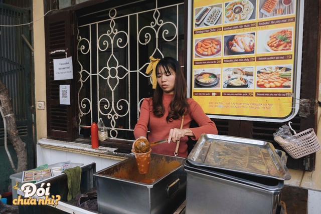  Khám phá thiên đường ăn uống trong khu chợ nổi tiếng nhất nhì giới sinh viên Hà Nội - Ảnh 14.
