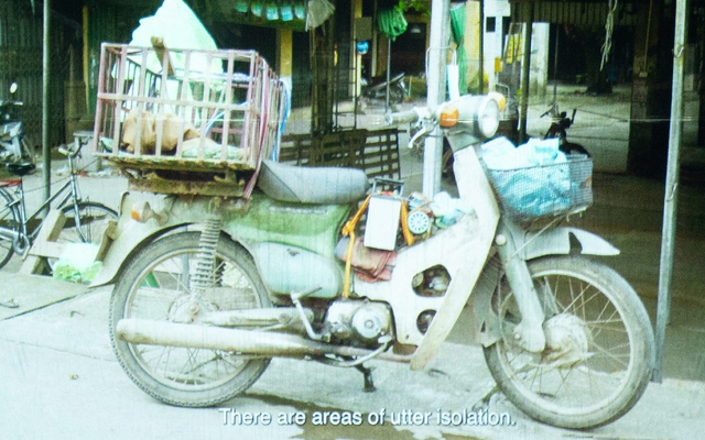 Một phương tiện đi lại của hầu hết người Việt trở thành “nhân vật chính” trong phim của đạo diễn Anh: Tái hiện Việt Nam "lạ mà quen"