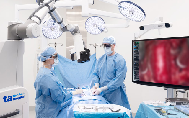 Bệnh viện Tâm Anh giới thiệu 3 công nghệ điều trị hiện đại tại VIIE 2023