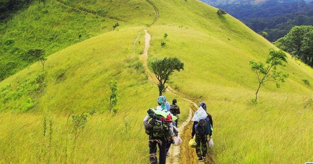 Cung đường leo núi mới đây chính thức đưa vào khai thác, mang vẻ đẹp gai góc, từng xuất hiện trên phim điện ảnh