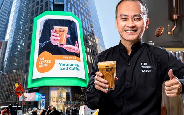 Ly cà phê sữa đá Việt Nam xuất hiện ấn tượng trên Quảng trường Thời Đại New York