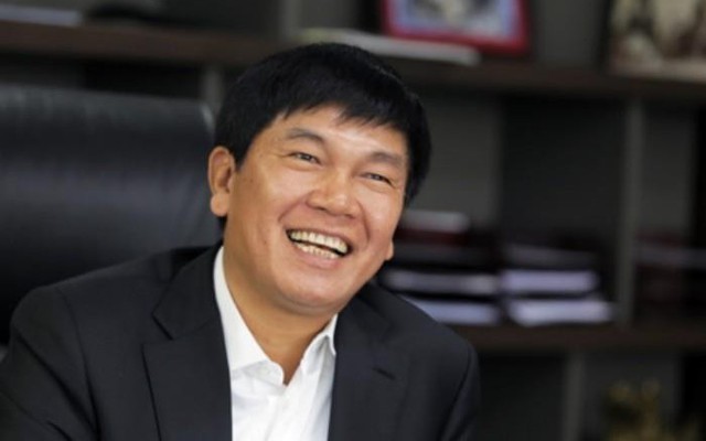 Doanh nhân 27 tuổi nhận 43 triệu cổ phiếu từ vợ chồng ông Trần Đình Long, sở hữu khối tài sản ngang ngửa Chủ tịch SSI, giàu hơn chủ tịch ACB