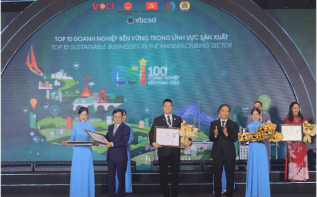 GREENFEED được vinh danh trong "Top 100 doanh nghiệp bền vững Việt Nam" năm 2023
