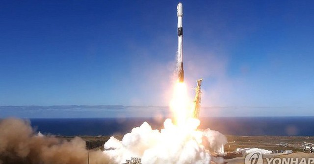 Hàn Quốc phóng vệ tinh do thám đầu tiên từ đất Mỹ