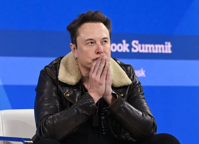 Tesla lâm vào ‘thế nguy’, có thể sắp bị ‘chiến thần’ Trung Quốc vượt mặt: Chuyên gia nhận định hãng xe điện của Elon Musk giống Apple và ‘sẽ không thua' nhờ chiến lược này