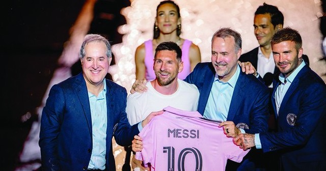 Bí mật thương vụ Messi tới Mỹ