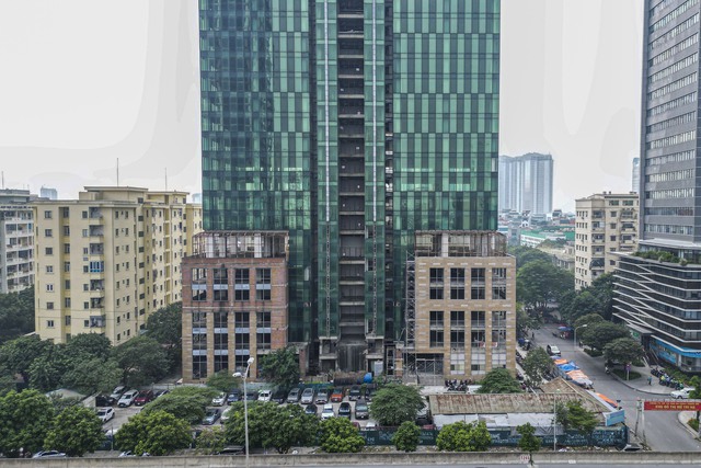 Những “nghĩa địa bất động sảnquot;, đóng tiền cả chục năm vẫn chưa được nhận nhà ở Hà Nội - Ảnh 10. Những “nghĩa địa bất động sảnquot;, đóng tiền cả chục năm vẫn chưa được nhận nhà ở Hà Nội - Ảnh 10.