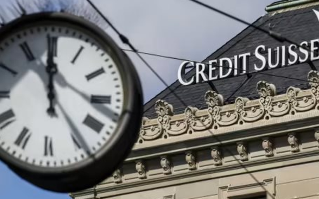 Hết tin đồn phá sản, Credit Suisse lại báo lỗ kỷ lục