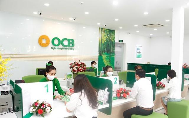 Vợ Thành viên HĐQT OCB đã bán khớp lệnh 500.000 cổ phiếu