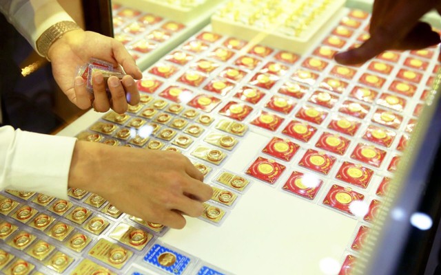 Tuần qua, giá vàng trong nước tăng 100.000 đồng/lượng. Ảnh minh họa: Trần Việt/TTXVN