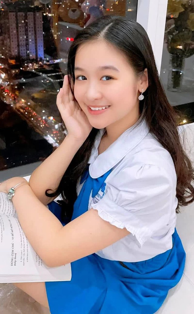 2 mỹ nhân nhí được réo gọi đi thi Hoa hậu: Con gái MC Quyền Linh có đọ được gương mặt sáng giá này? - Ảnh 8.