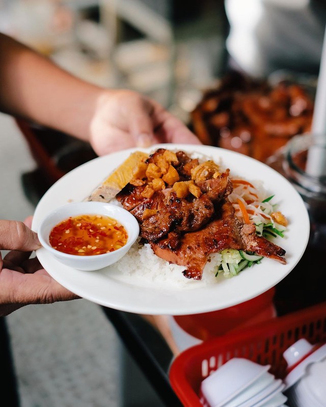 Delicious restaurants, even though Ho Chi Minh City are hidden in a deep alley, are still found by foodies - Photo 12.