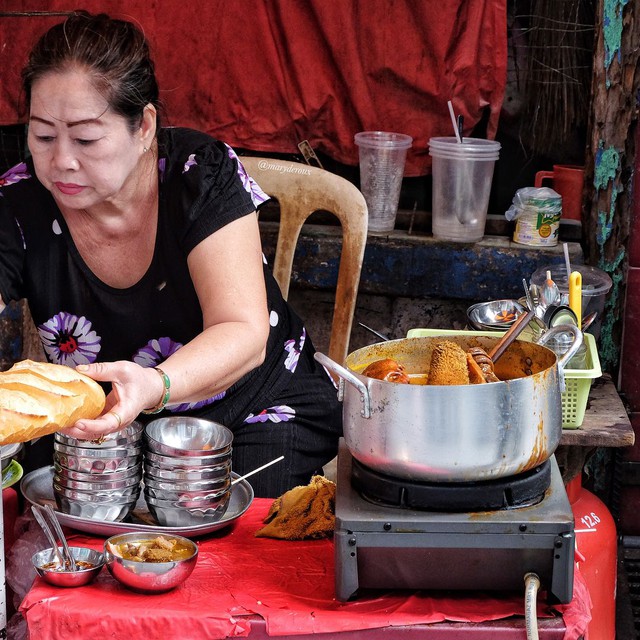 Delicious restaurants, even though Ho Chi Minh City are hidden in a deep alley, are still found by foodies - Photo 15.