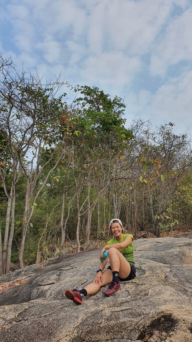 Extremely attractive climbing spots are located "close to the cliff" in Ho Chi Minh City for anyone to try their hand at - Photo 15.