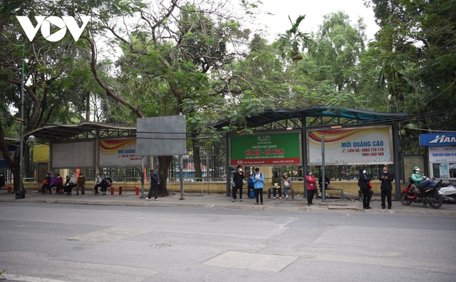 Cận cảnh khu vực hàng rào Vườn thú Hà Nội dự định tháo dỡ - Ảnh 3.