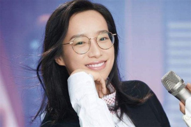 Từ cô bé từng bị miệt thị là “óc bã đậu” phải chuyển trường 6 lần trở thành hiện tượng tại Trung Quốc, giành được học bổng Harvard và trở thành luật sư thành công ở Mỹ - Ảnh 3.