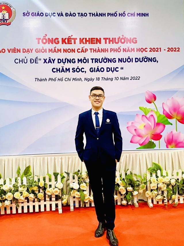 Thầy giáo mầm non kể chuyện bị xì xào vì làm nghề không hợp với đàn ông: Sau 11 năm nhận được trái ngọt quá tuyệt vời - Ảnh 1.