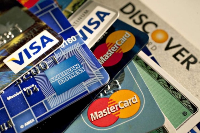 Cảnh giác với những rủi ro tiềm ẩn khi sử dụng thẻ thanh toán quốc tế: Tiện lợi, nhưng cũng dễ mất tiền - Ảnh 1.