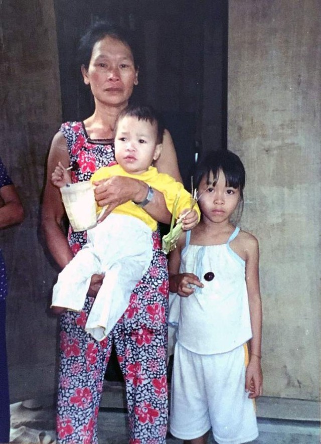 Cuộc sống hiện tại của bé gái gốc Việt bị bố mẹ nổ bom mất 2 chân: Được báo chí thế giới gọi là nữ kình ngư thần kỳ, trở thành đại sứ truyền cảm hứng cho những người khuyết tật - Ảnh 4.