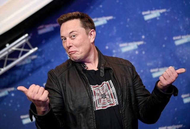Gã ngông Elon Musk đặt mục tiêu doanh số cho Tesla bằng cả Toyota và Volkswagen cộng lại, chuyên gia nói luôn: bất khả thi - Ảnh 1.