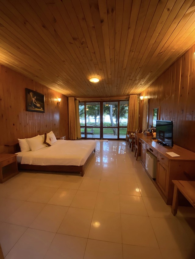 At the beginning of the year when traveling to Con Dao, don't worry about running out of rooms, these are hotels with deep discounts and good services you should choose - Photo 2.