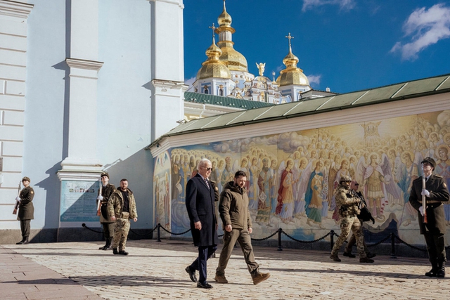 Tổng thống Joe Biden thăm Ukraine: Những điều đặc biệt - Ảnh 1.