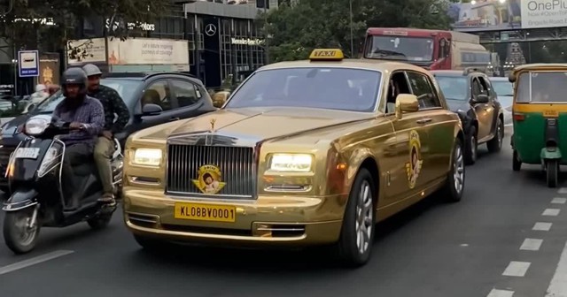 Chịu chơi như triệu phú giàu nhất Ấn Độ: Dùng chiếc Rolls Royce Phantom dát vàng 1,3 triệu USD làm taxi công cộng, gây choáng với khối tài sản gần 100 triệu USD - Ảnh 1.