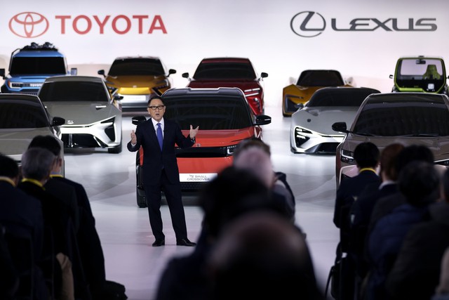 Toyota cho mọi người lý do để nghi ngờ về tính bền vững của xe điện - Ảnh 3.