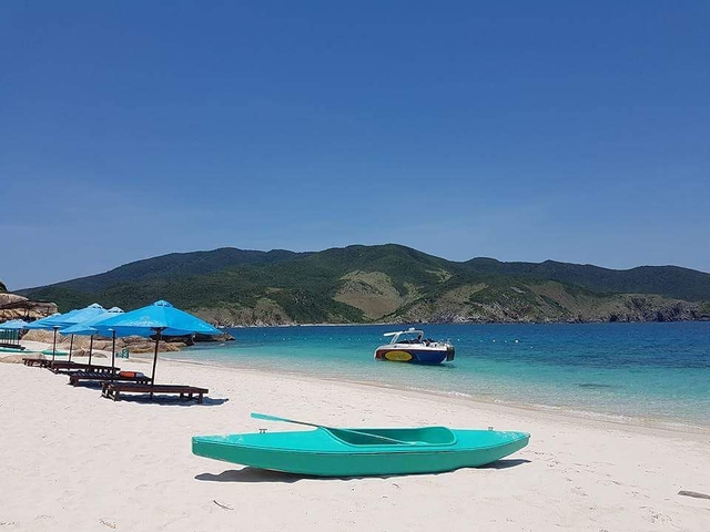 Nha Trang is at its most beautiful season, coming here will understand why it is an attractive tourist destination for families - Photo 9.