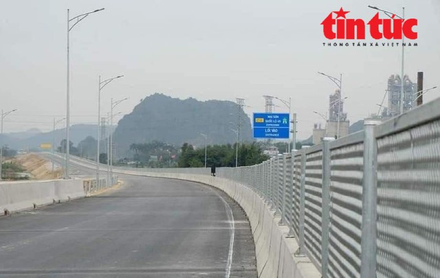 Cao tốc Mai Sơn - Quốc lộ 45 kịp thông xe trước dịp nghỉ lễ 30/4 - 1/5 - Ảnh 12.