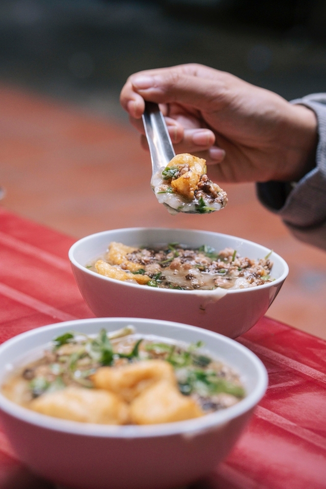 Các quán ăn nằm trong ngõ hẻm ở Hà Nội, nhiều tọa độ sâu hun hút nhưng toàn món ngon khiến dân sành ăn mê mẩn - Ảnh 28.