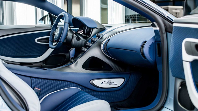 Kỷ lục xe đấu giá đắt nhất thế giới chạm mốc 300 tỉ đồng là Bugatti Chiron Profilee - Ảnh 11.