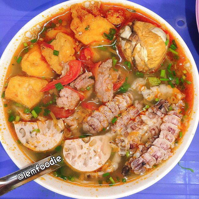 Các quán ăn nằm trong ngõ hẻm ở Hà Nội, nhiều tọa độ sâu hun hút nhưng toàn món ngon khiến dân sành ăn mê mẩn - Ảnh 9.