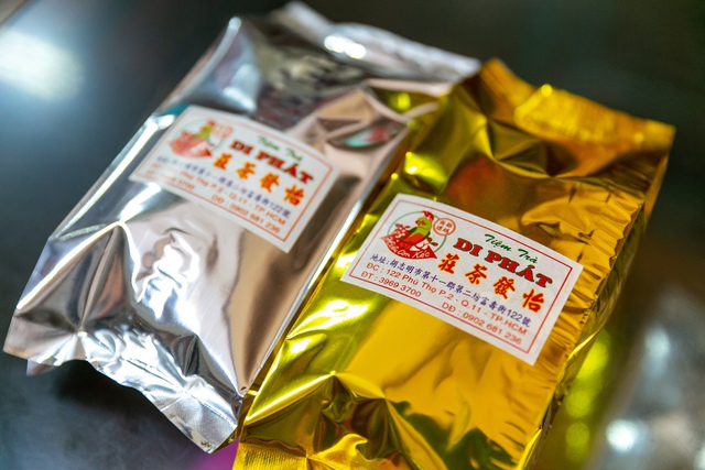 A 70-year-old tea shop in Ho Chi Minh City has passed on "cross-border" with the recipe of two precious teas, sometimes up to 350 million VND/kg - Photo 15.