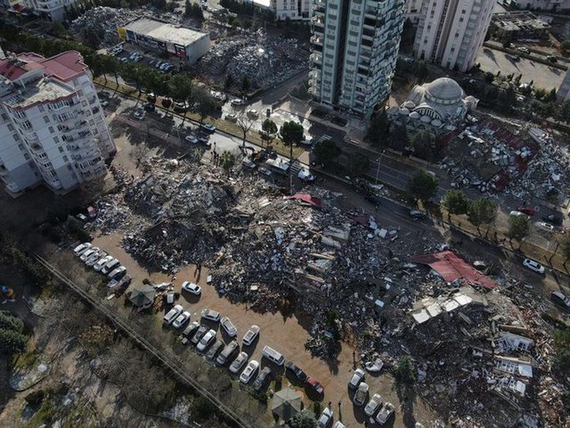 Thảm họa động đất: Số người chết tăng vọt, bi kịch gói trong ảnh vệ tinh - Ảnh 11.