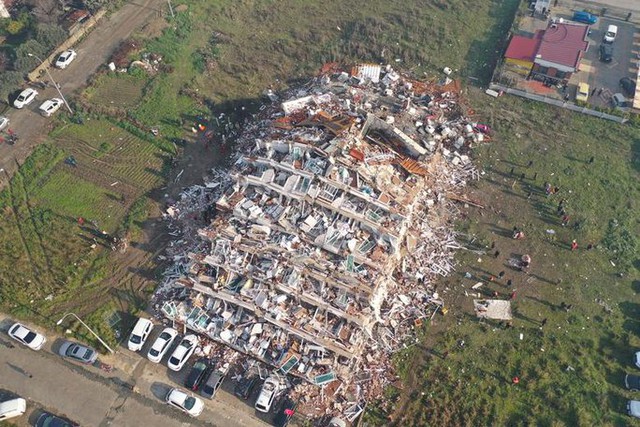 Thảm họa động đất: Số người chết tăng vọt, bi kịch gói trong ảnh vệ tinh - Ảnh 9.
